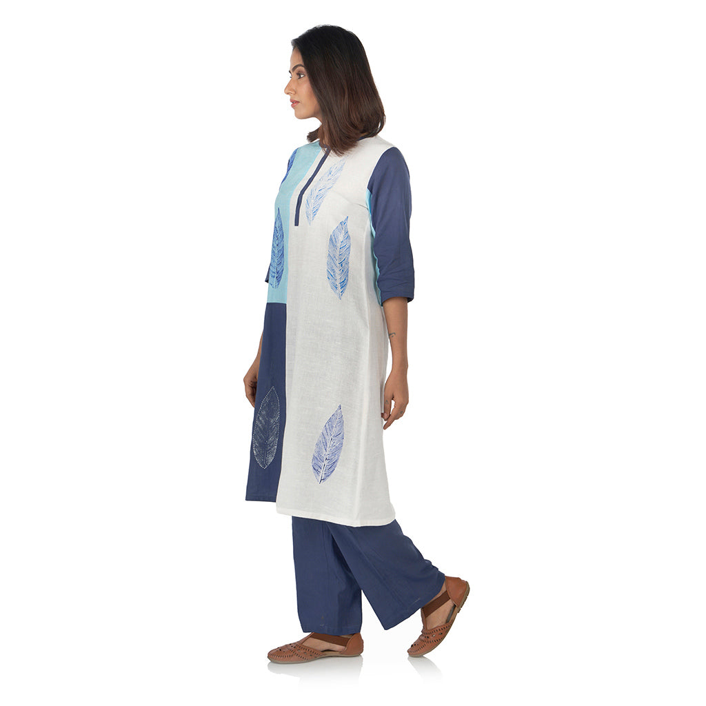 Color blocked kurta with flared palazzo pants