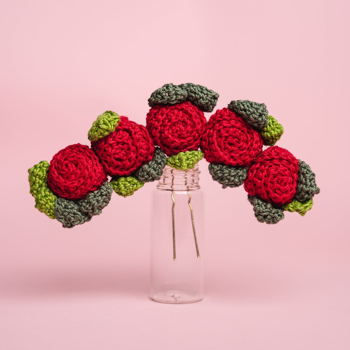 Red roses juda crown