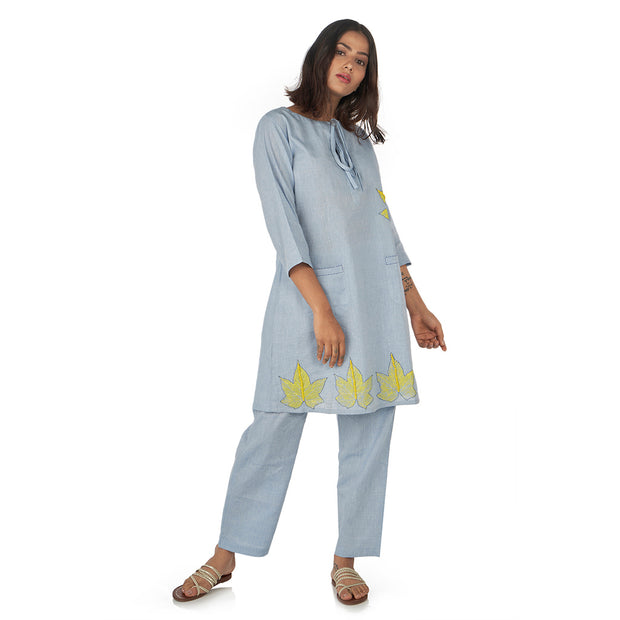 Front pocket kurta with straight