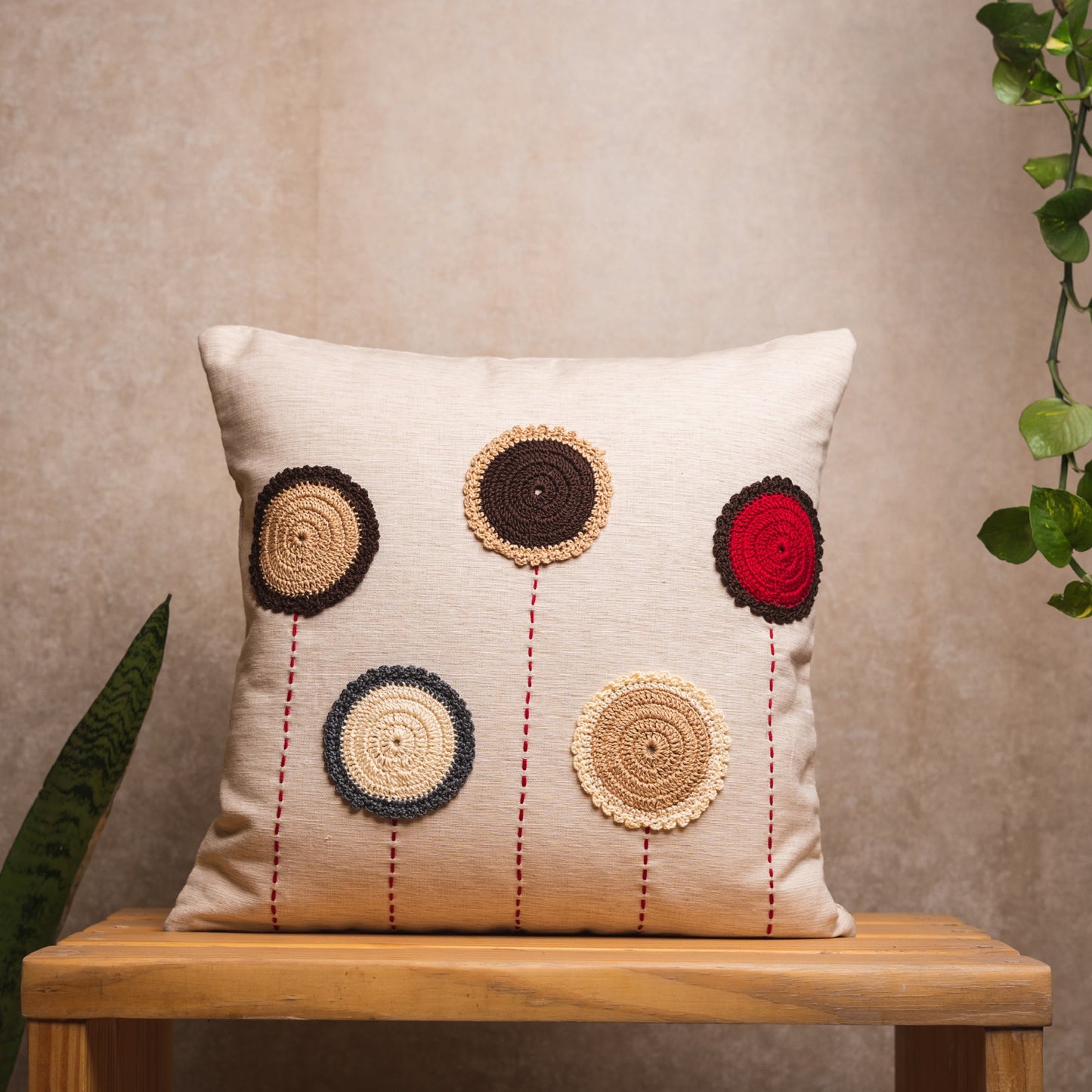 Crochet circles cushion cover - Beige