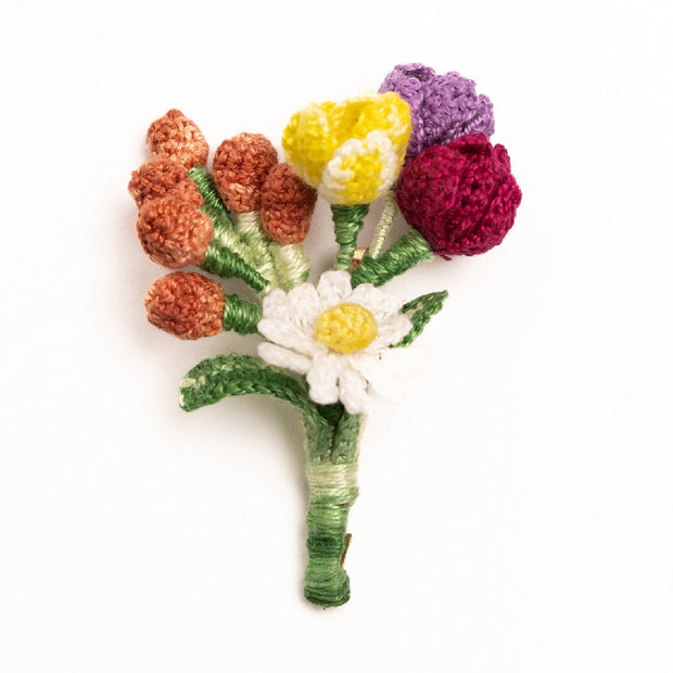Bunch of flowers brooch