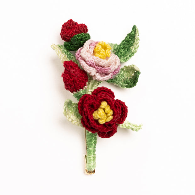 Maroon flowers brooch
