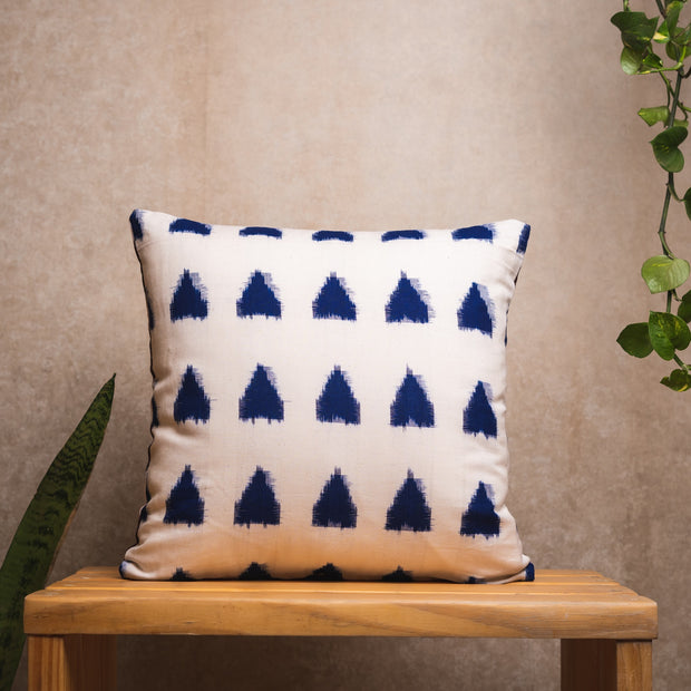 Ikat Triangles and Stripes
